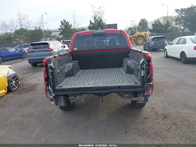 3TMGZ5AN4JM183168 Toyota Tacoma Limited
