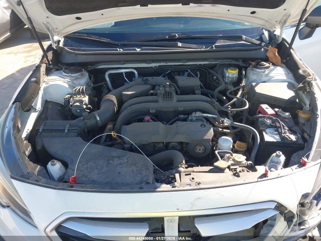 4S3BNAB63J3029008 Subaru Legacy 2.5i