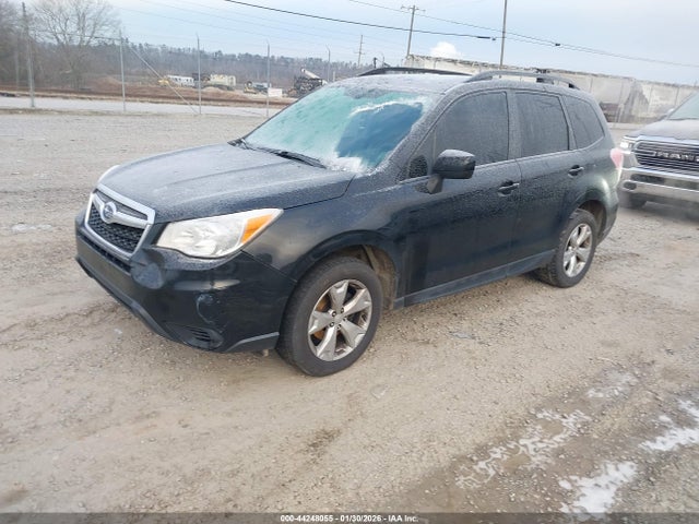 Subaru Forester 2.5i Premium 2014 JF2SJAEC3EH483363 Image 2