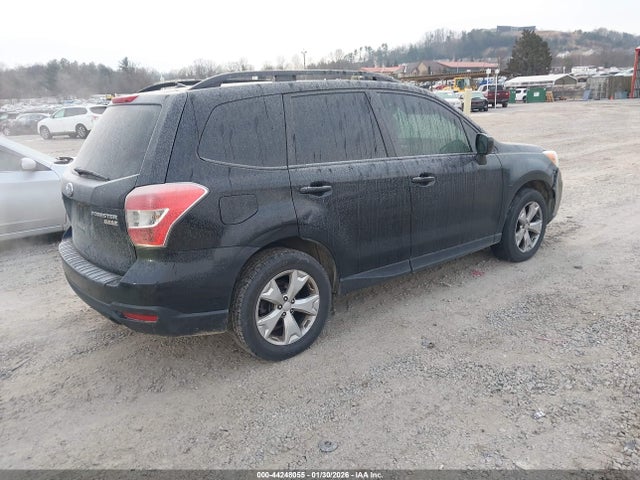 Subaru Forester 2.5i Premium 2014 JF2SJAEC3EH483363 Image 4