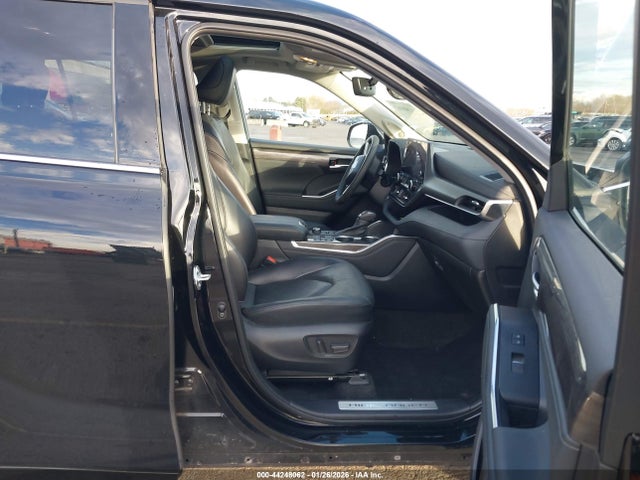 5TDKDRBH8PS036594 Toyota Highlander Limited
