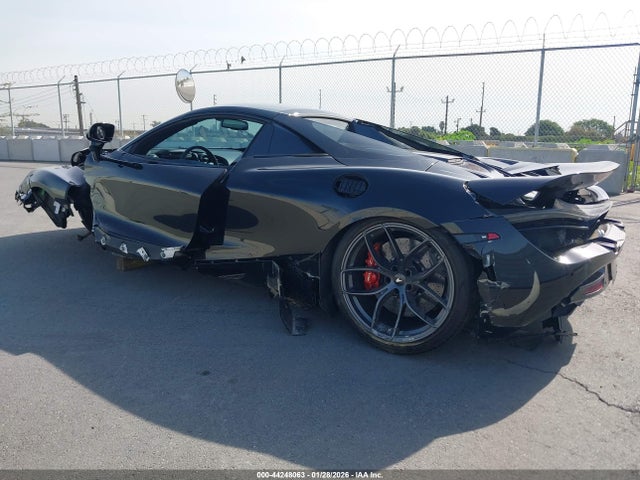 2020 MCLAREN 720S SBM14FCA4LW004111 Photo 2