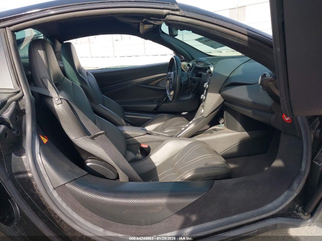 2020 MCLAREN 720S SBM14FCA4LW004111 Photo 4