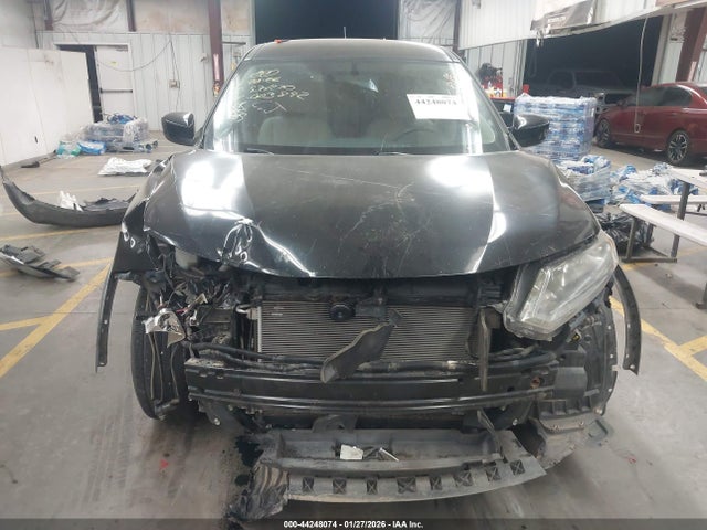 JN8AT2MT0GW003892 Nissan ROGUE S
