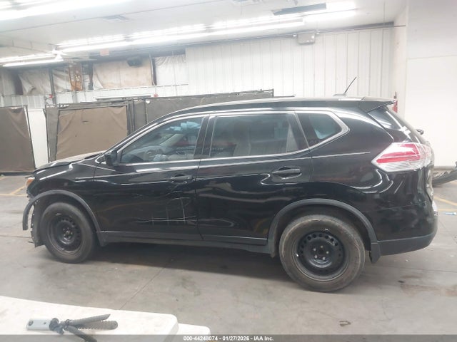JN8AT2MT0GW003892 Nissan ROGUE S