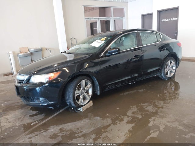 44248099 :رقم المزاد ، 19VDE1F79DE000372 vin ، 2013 Acura Ilx 2.0l مزاد بيع