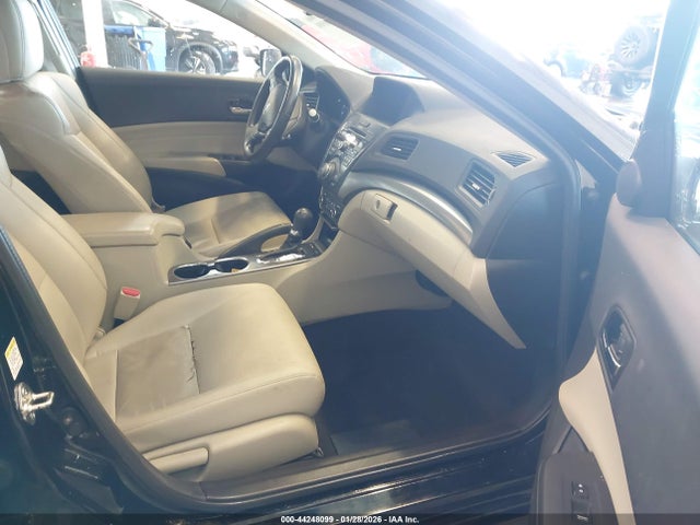 44248099 :رقم المزاد ، 19VDE1F79DE000372 vin ، 2013 Acura Ilx 2.0l مزاد بيع