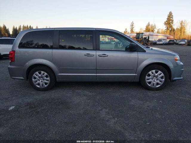 2C4RDGBG4HR765681 Dodge Grand Caravan Se