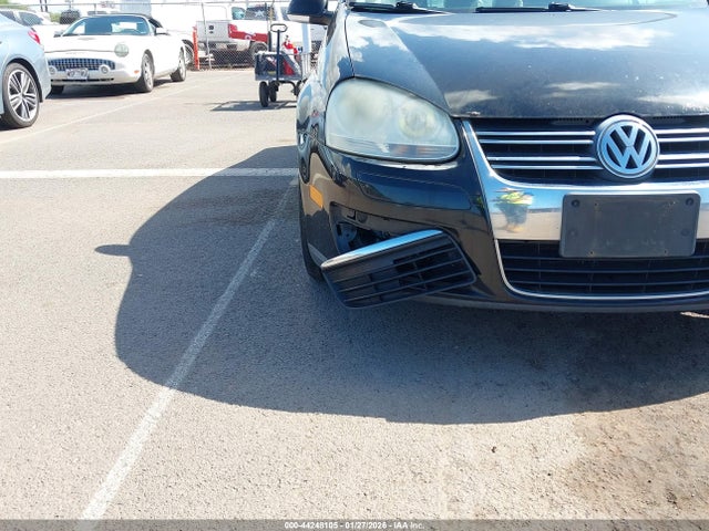 44248105 :رقم المزاد ، 3VWRZ71K89M127981 vin ، 2009 Volkswagen Jetta Se مزاد بيع