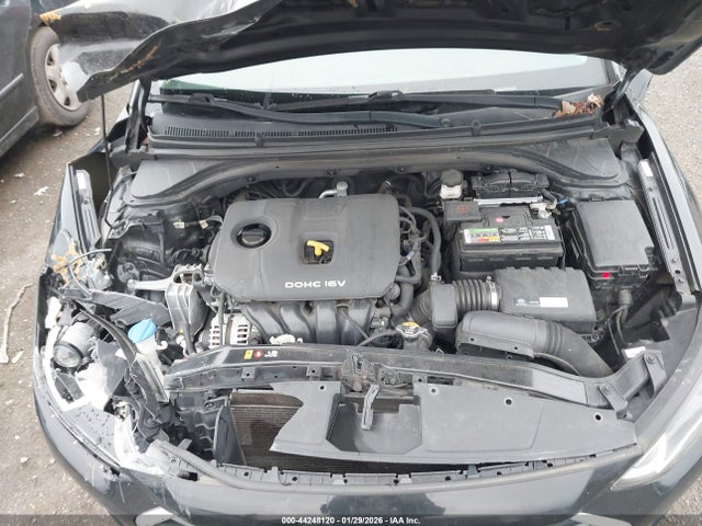 Hyundai ELANTRA SE 2017 KMHD74LF5HU303330 Image 10