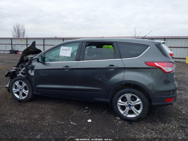 1FMCU0GX2FUA68303 Ford ESCAPE SE