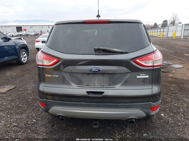 1FMCU0GX2FUA68303 Ford ESCAPE SE