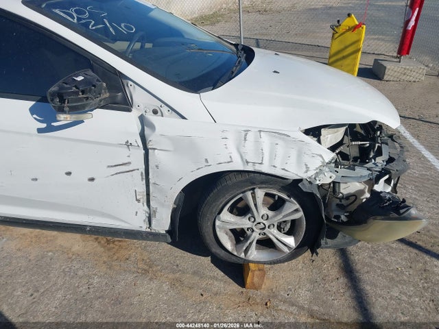 1FADP3F28EL276851 Ford FOCUS SE