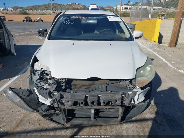 1FADP3F28EL276851 Ford FOCUS SE