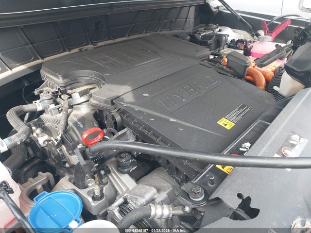 KNDCP3LE0S5269588 KIA NIRO LX