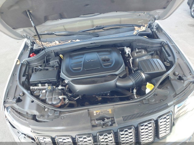 1C4RJEAG6NC154067 Jeep Grand Cherokee Wk Laredo X 4x2