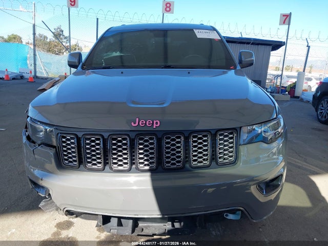 1C4RJEAG6NC154067 Jeep Grand Cherokee Wk Laredo X 4x2