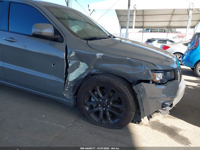 1C4RJEAG6NC154067 Jeep Grand Cherokee Wk Laredo X 4x2