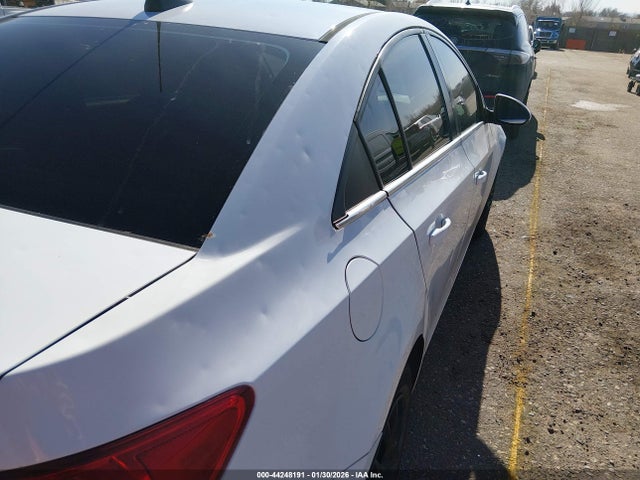 1G1PE5SB1F7155189 Chevrolet Cruze 2lt Auto