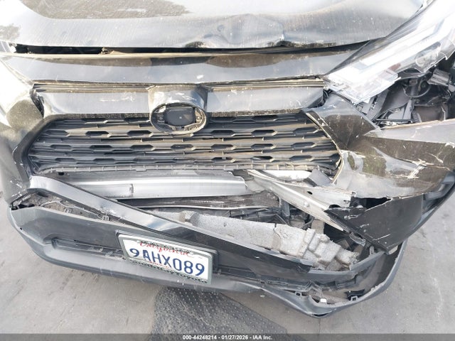 Toyota Rav4 Xle Premium 2022 2T3C1RFV3NC185151 Image 12
