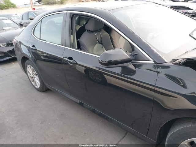 Toyota CAMRY LE 2023 4T1C11AK2PU151677 Image 14