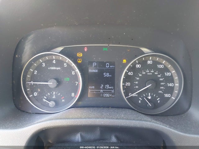 KMHD74LF6HU371684 Hyundai ELANTRA SE