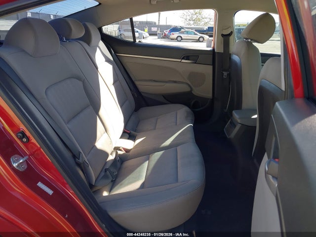 KMHD74LF6HU371684 Hyundai ELANTRA SE