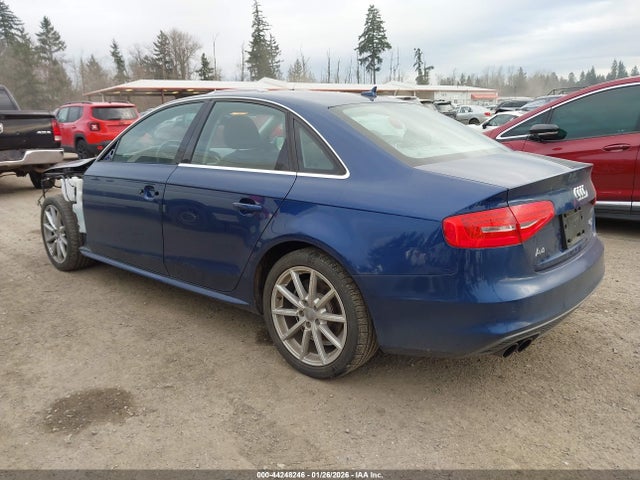 2014 AUDI A4 WAUFFAFL6EN034886 Photo 2