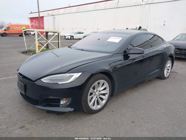 Aukcja sprzedaży 2018 Tesla Model S 100d/75d/p100d, vin: 5YJSA1E29JF241516, numer aukcji: 44248252