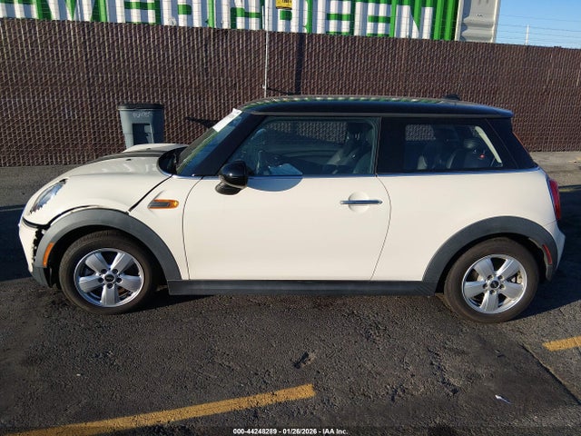 WMWXM5C51FT942621 Mini Hardtop Cooper