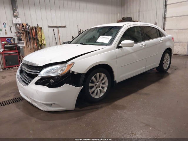 Aukcja sprzedaży 2014 Chrysler 200 Touring, vin: 1C3CCBBG4EN235915, numer aukcji: 44248290