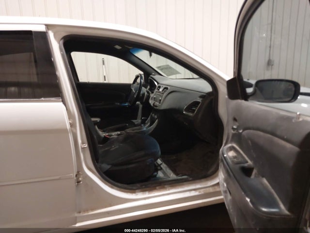 Aukcja sprzedaży 2014 Chrysler 200 Touring, vin: 1C3CCBBG4EN235915, numer aukcji: 44248290