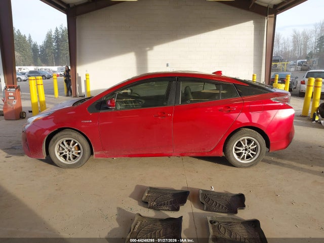 JTDKBRFU8G3532042 Toyota Prius Two