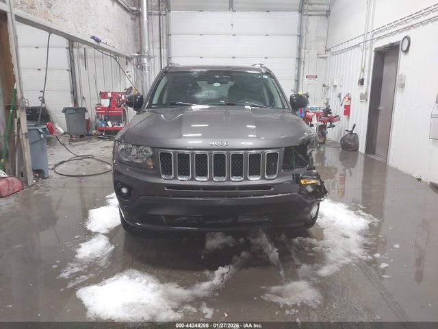 1C4NJDBB7ED879683 Jeep Compass Sport