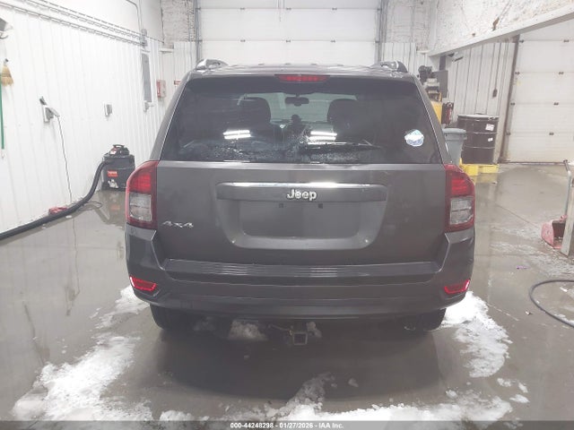 1C4NJDBB7ED879683 Jeep Compass Sport