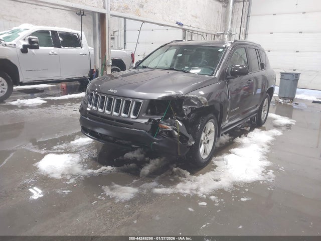 1C4NJDBB7ED879683 Jeep Compass Sport