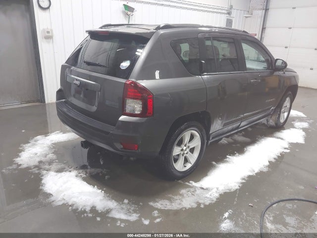 1C4NJDBB7ED879683 Jeep Compass Sport
