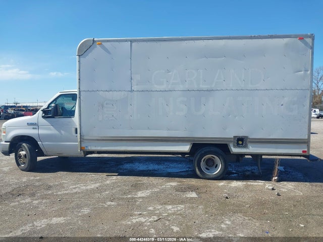 44248319 :رقم المزاد ، 1FDWE3FLXDDB15942 vin ، 2013 Ford E-350 Cutaway مزاد بيع