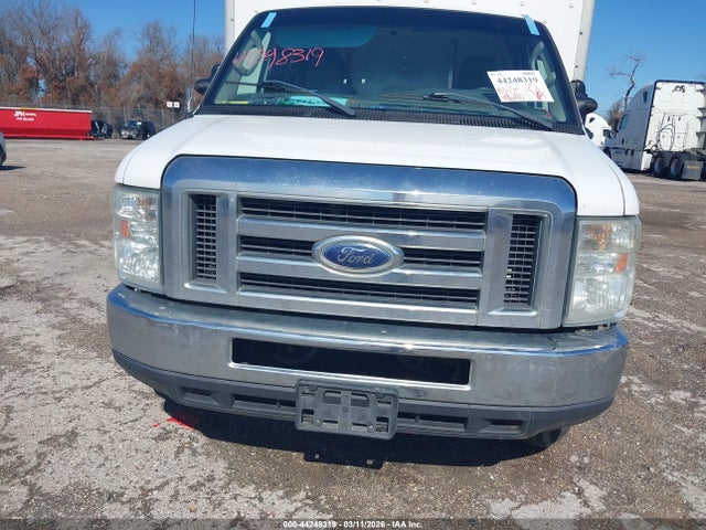 44248319 :رقم المزاد ، 1FDWE3FLXDDB15942 vin ، 2013 Ford E-350 Cutaway مزاد بيع