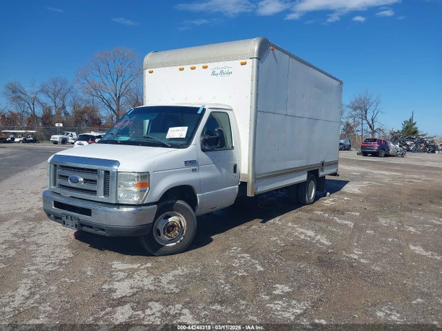 44248319 :رقم المزاد ، 1FDWE3FLXDDB15942 vin ، 2013 Ford E-350 Cutaway مزاد بيع