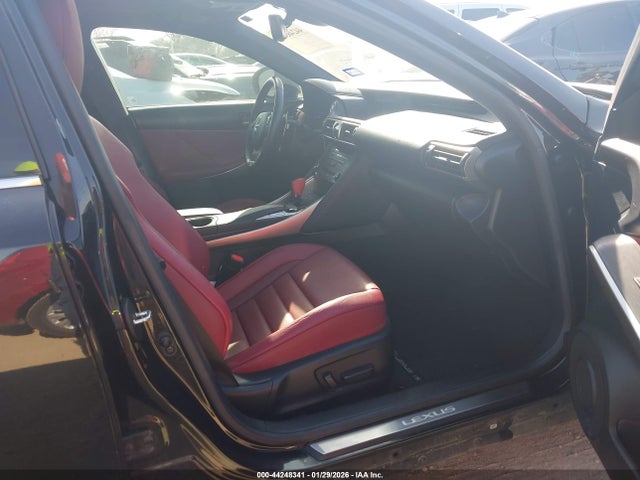 Lexus IS 300 2019 JTHBA1D20K5091993 Image 5