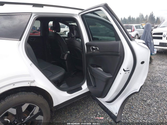 5XYK6CAF3PG095833 KIA Sportage X-line