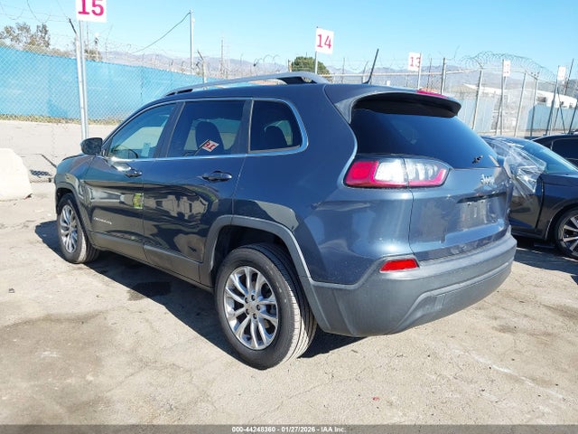 1C4PJLCB1KD392461 Jeep Cherokee Latitude Fwd