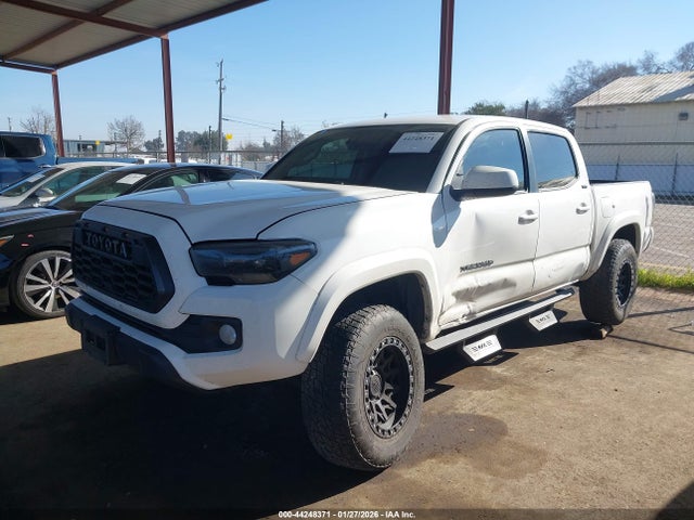 2022 TOYOTA TACOMA 3TMAZ5CN0NM180129 Photo 1
