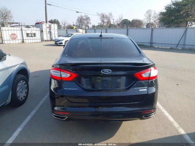 3FA6P0K92GR151424 Ford Fusion Titanium