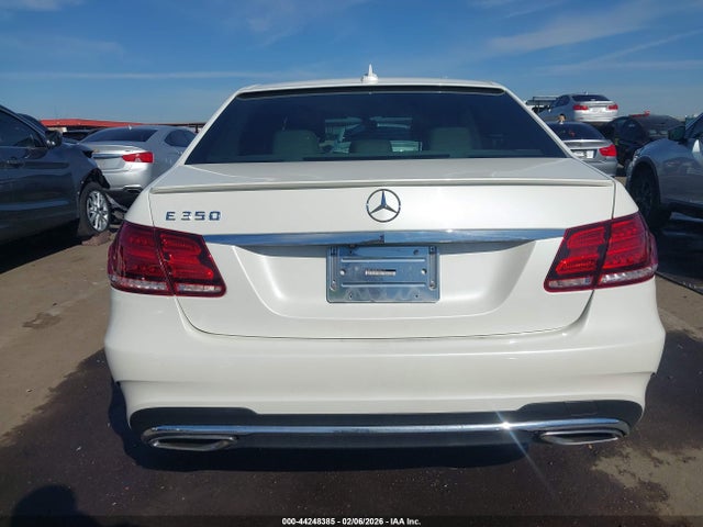 Mercedes-Benz E 350 2014 WDDHF5KB2EA864178 Image 16