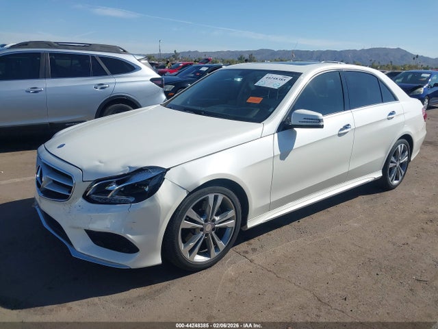 Mercedes-Benz E 350 2014 WDDHF5KB2EA864178 Image 2