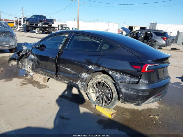 2026 TESLA MODEL 3 5YJ3E1EA3TF130091 Photo 2