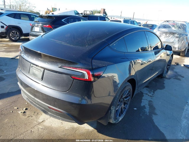 2026 TESLA MODEL 3 5YJ3E1EA3TF130091 Photo 3