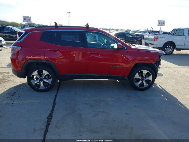 Продажа на аукционе авто 2017 Jeep New Compass Latitude 4x4, vin: 3C4NJDBB3HT681813, номер лота: 44248428